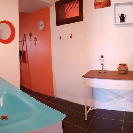 La Casa Celine Surtainville